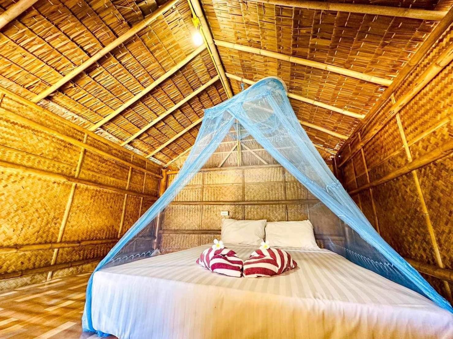 ホテル Check In Lanta Ko Lanta エクステリア 写真