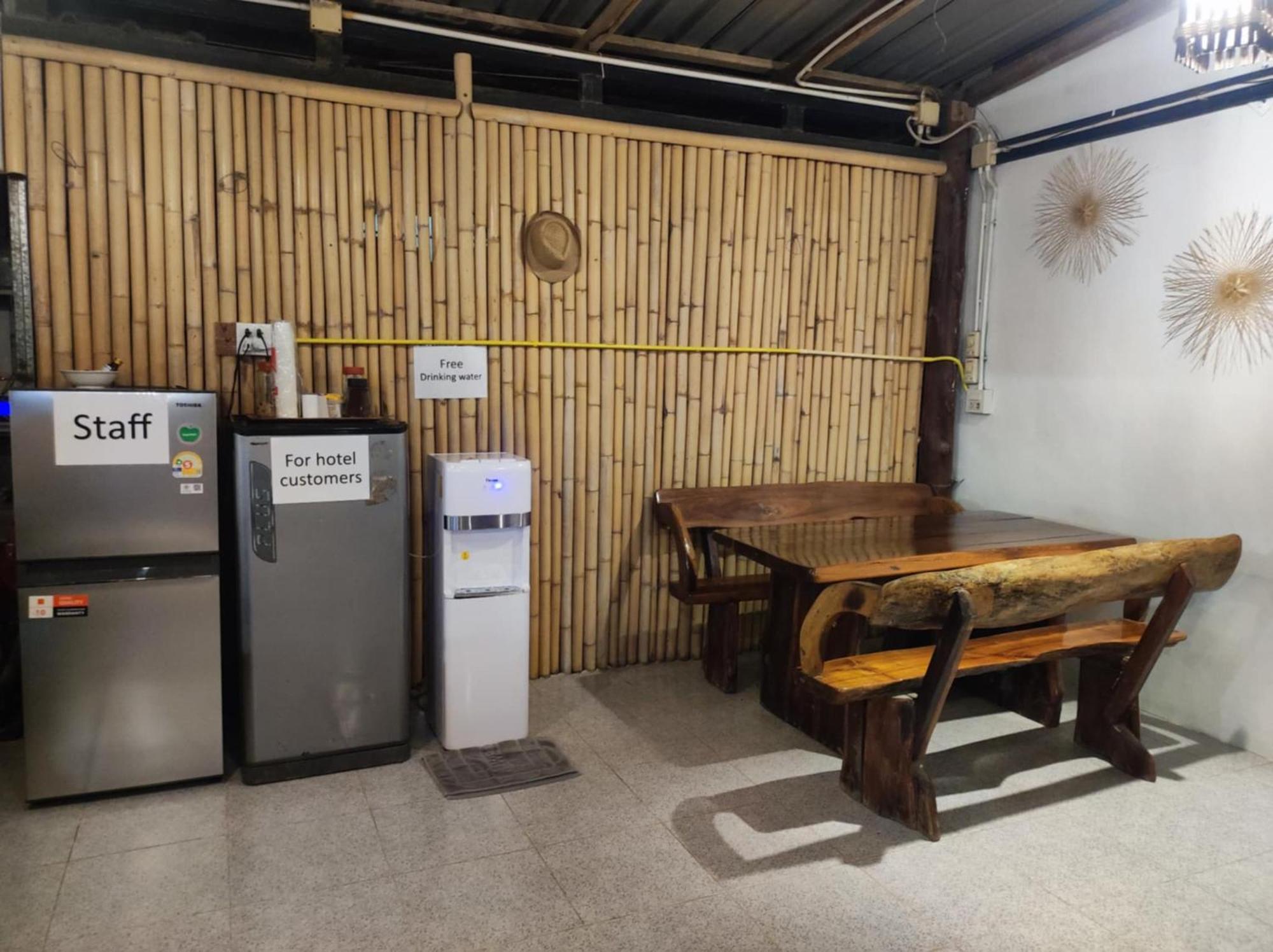 ホテル Check In Lanta Ko Lanta エクステリア 写真